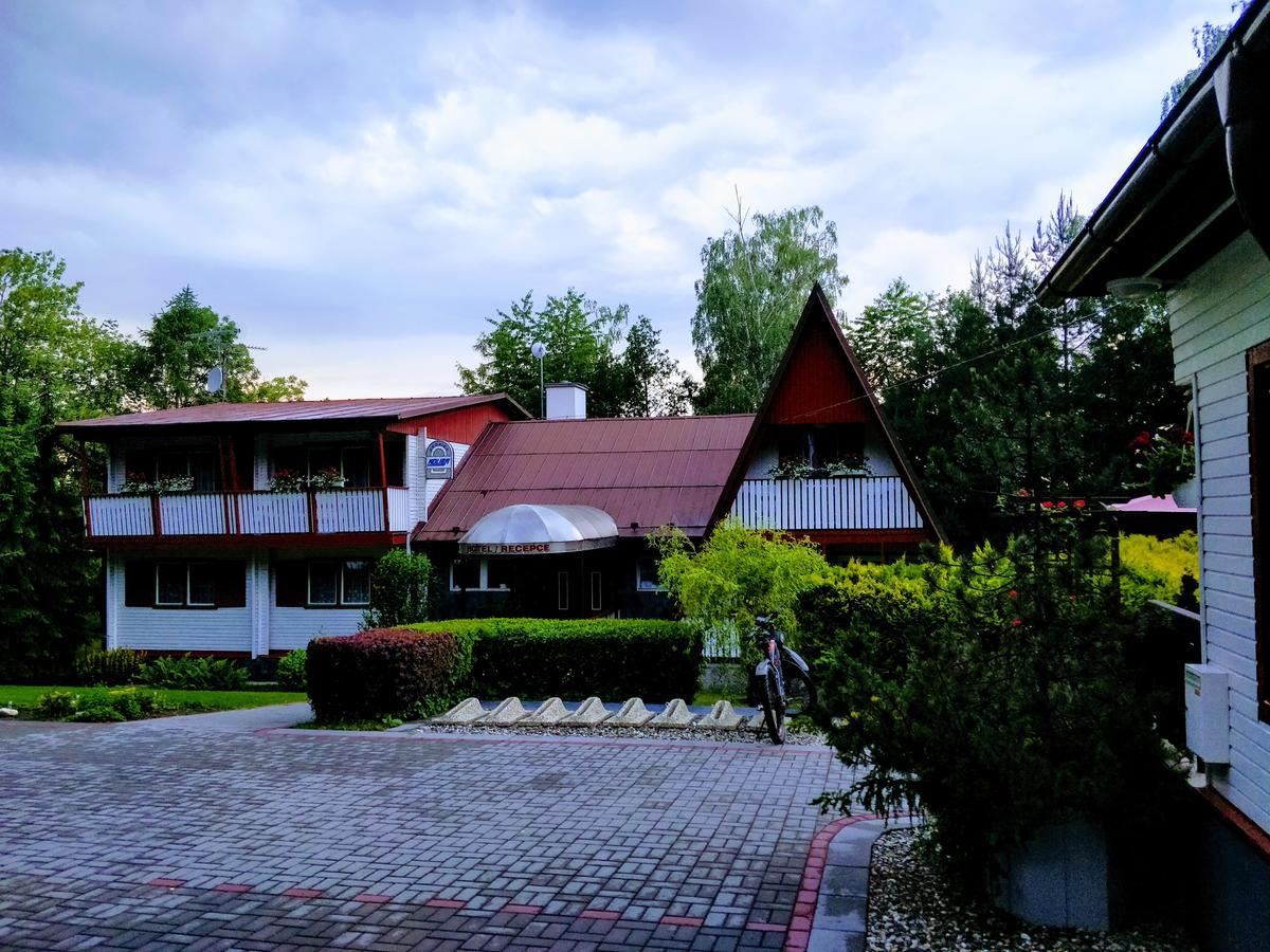 Pension Koliba Крнов Экстерьер фото